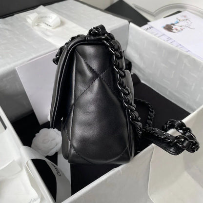"CC" Flap Bag Special Edition